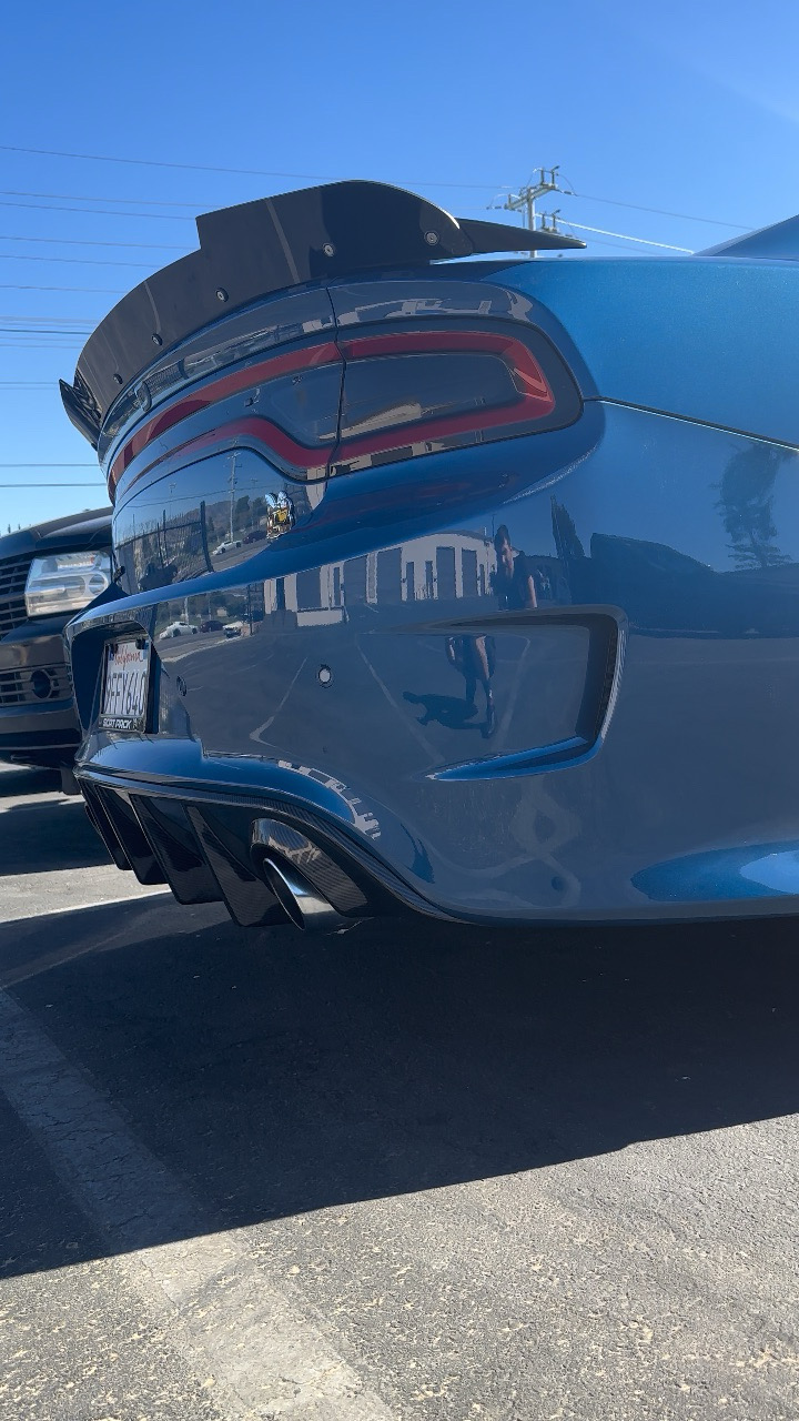 Dodge Charger · Blue — RAZR installation
